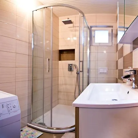 شقة With Swimming Pool Palit, Rab - 24995